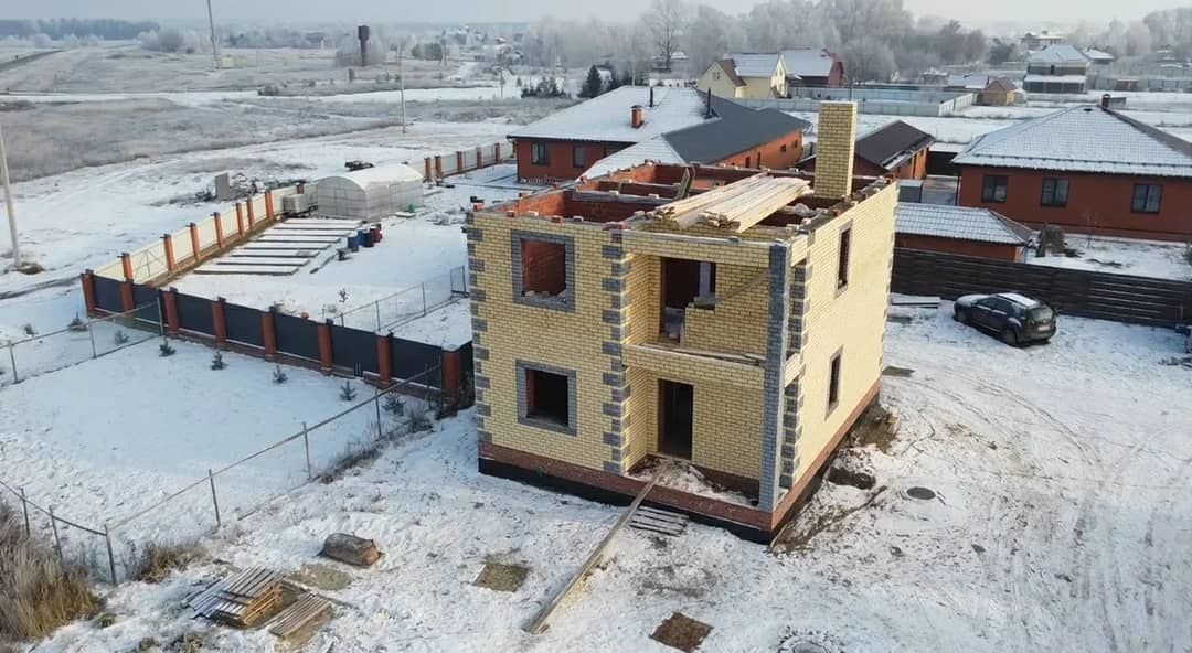 Компания ЭЛИТДОМ создаёт дома под ключ.
