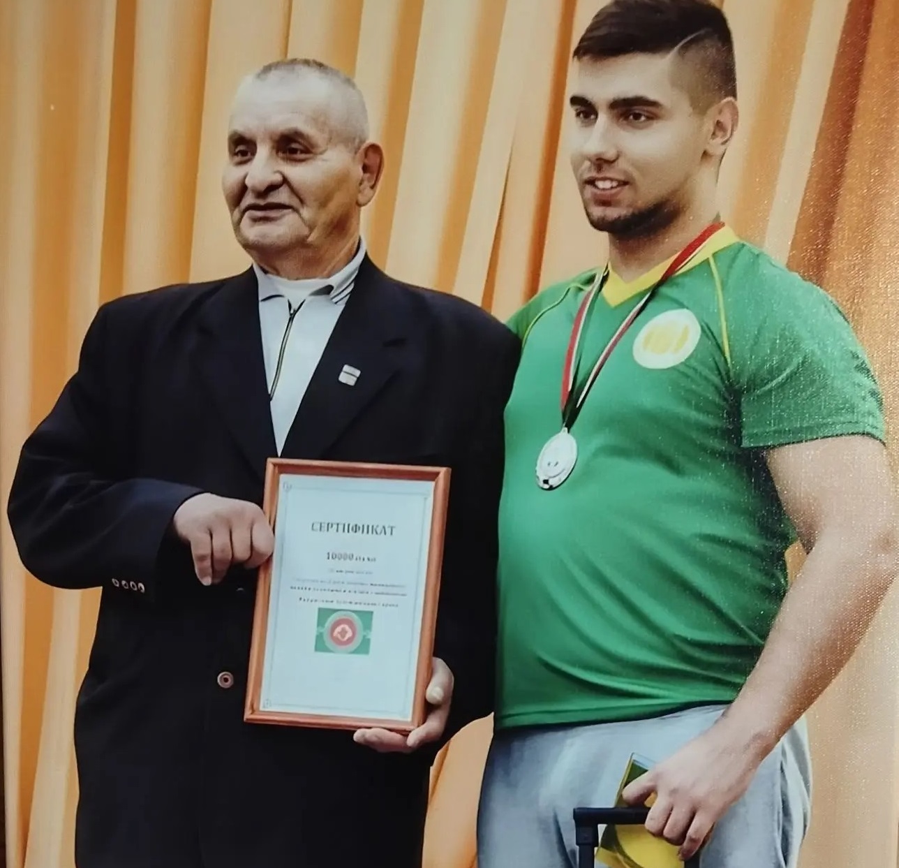 Иван Бәширов тәрбияләнүчесе белән