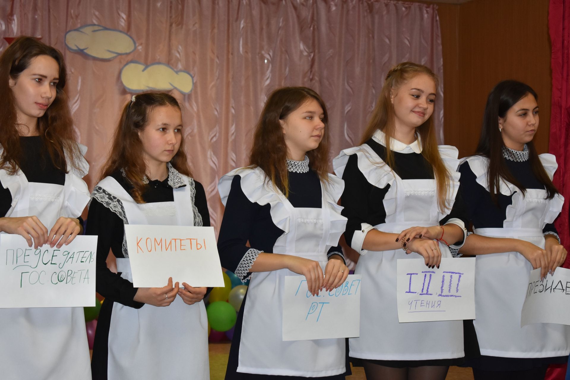 В Ленино-Кокушкинской школе провели парламентский урок