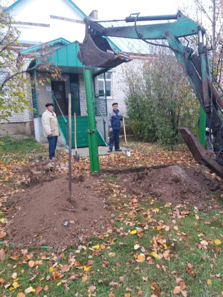 Жители Коня продолжают благоустраивать свое село