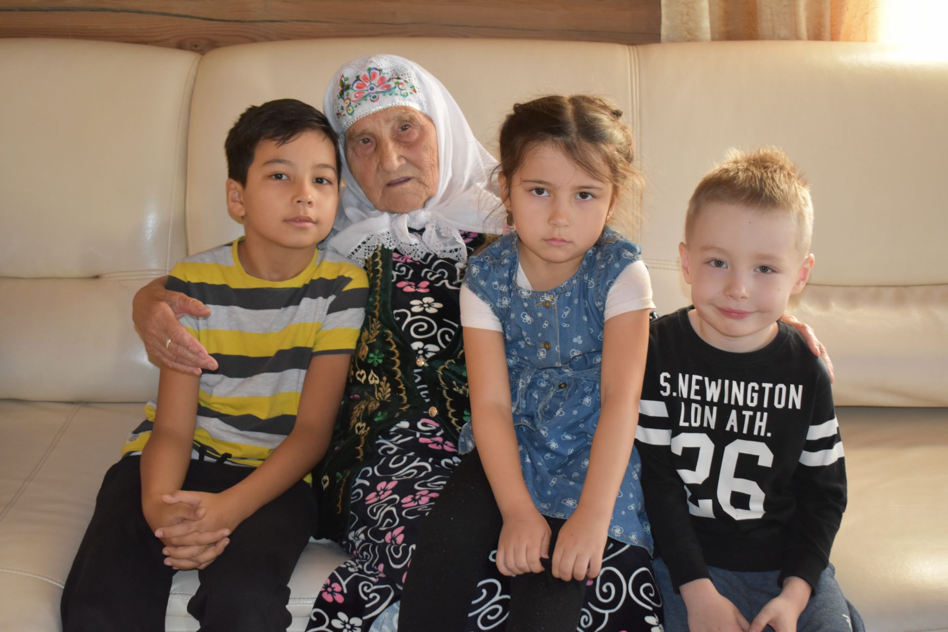 Жительница села Конь отметила свой юбилей – 90 лет