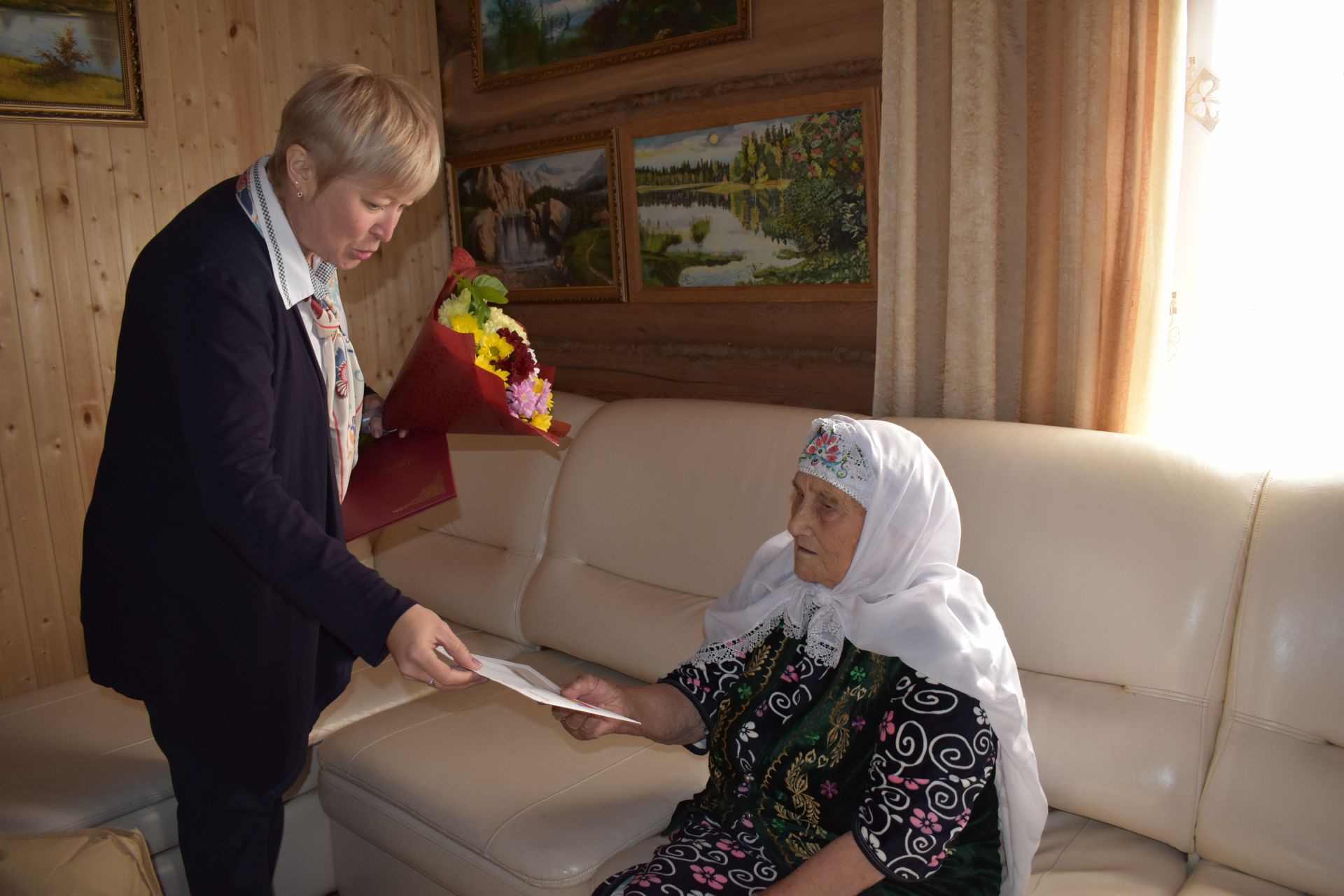 Жительница села Конь отметила свой юбилей – 90 лет