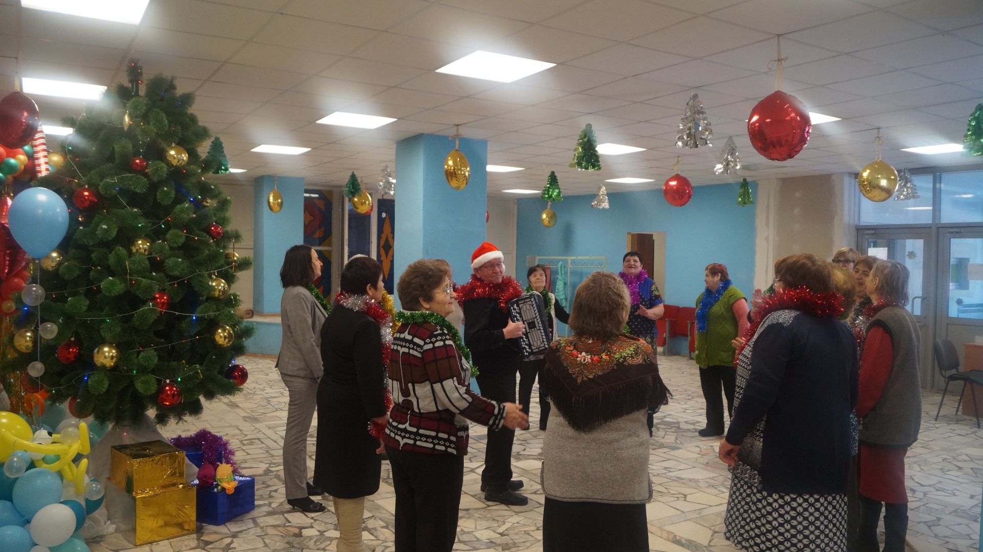 В Ленино-Кокушкино прошли рождественские посиделки