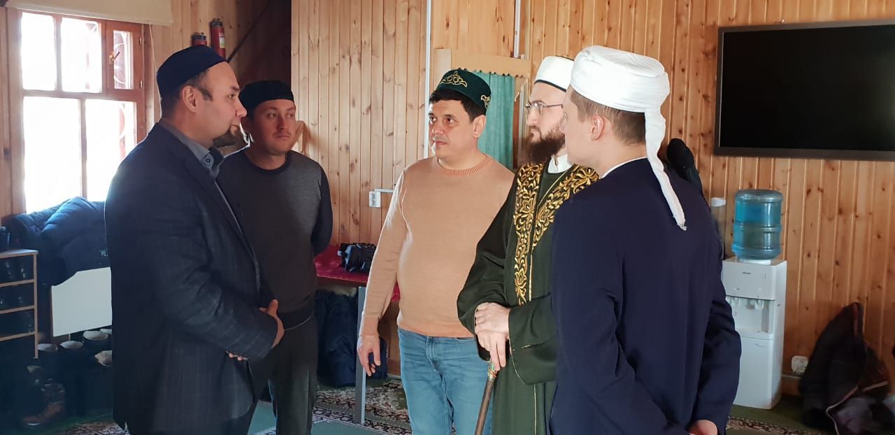 Муфтий Татарстана Камиль хазрат Самигуллин прочитал проповедь в пестречинской мечети 