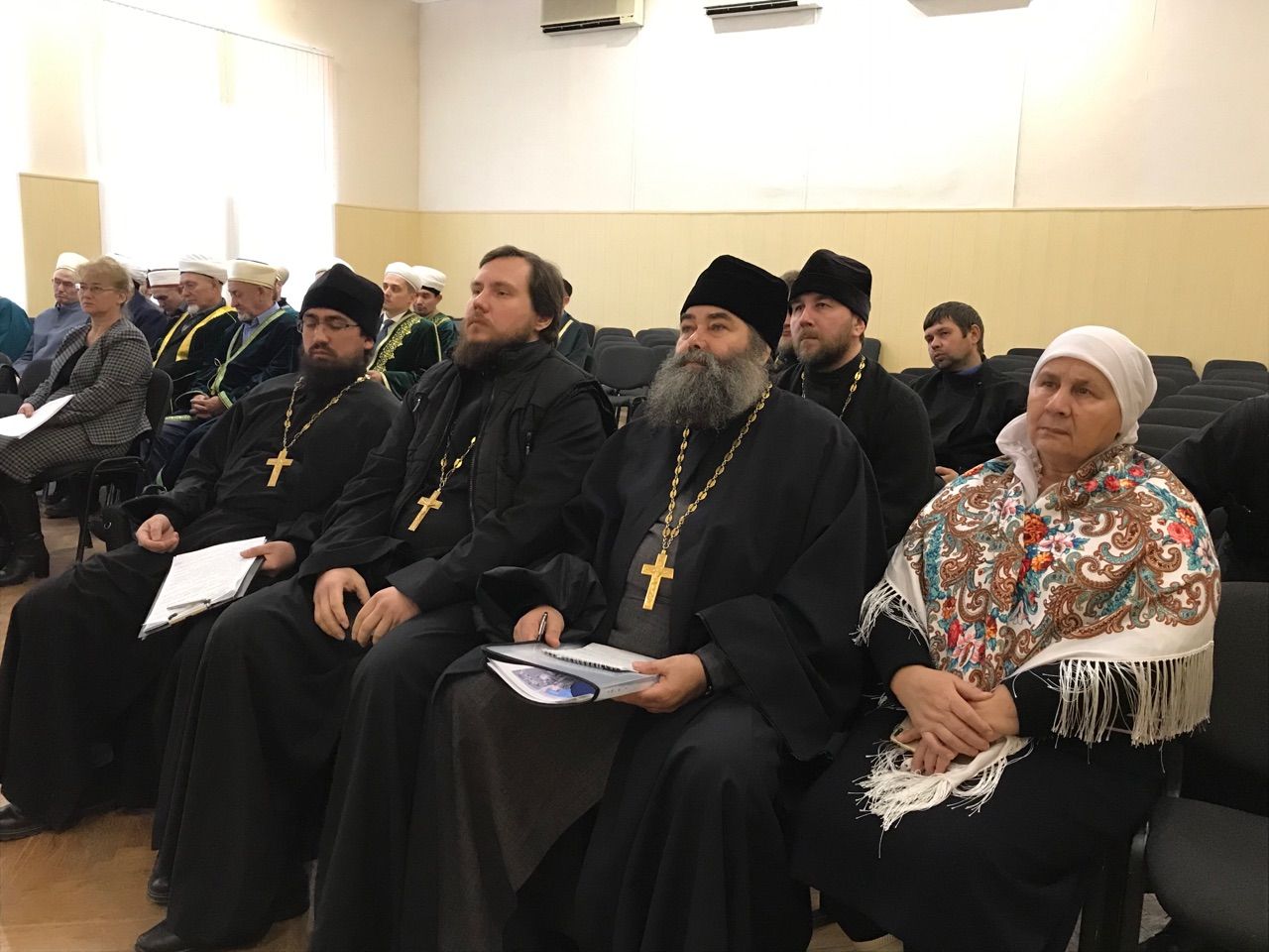 В Пестрецах прошло совещание с участием представителей религиозных конфессий района