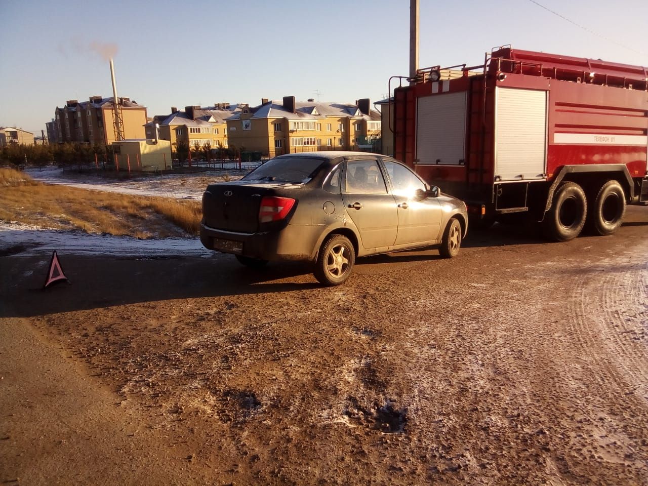 На первом километре дороги Пестрецы – Ленино-Кокушкино произошло ДТП с участием пожарной машины
