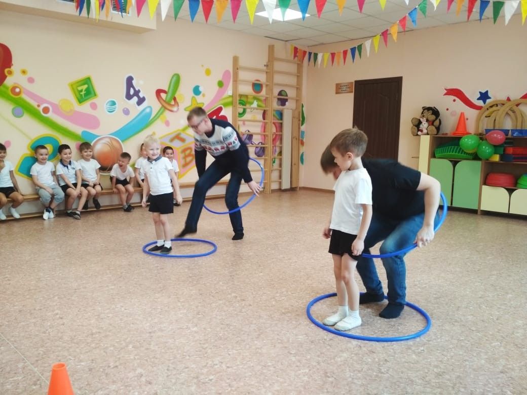 В детском саду "Бэлэкэч" прошли мероприятия, посвященные Дню защитника Отечества