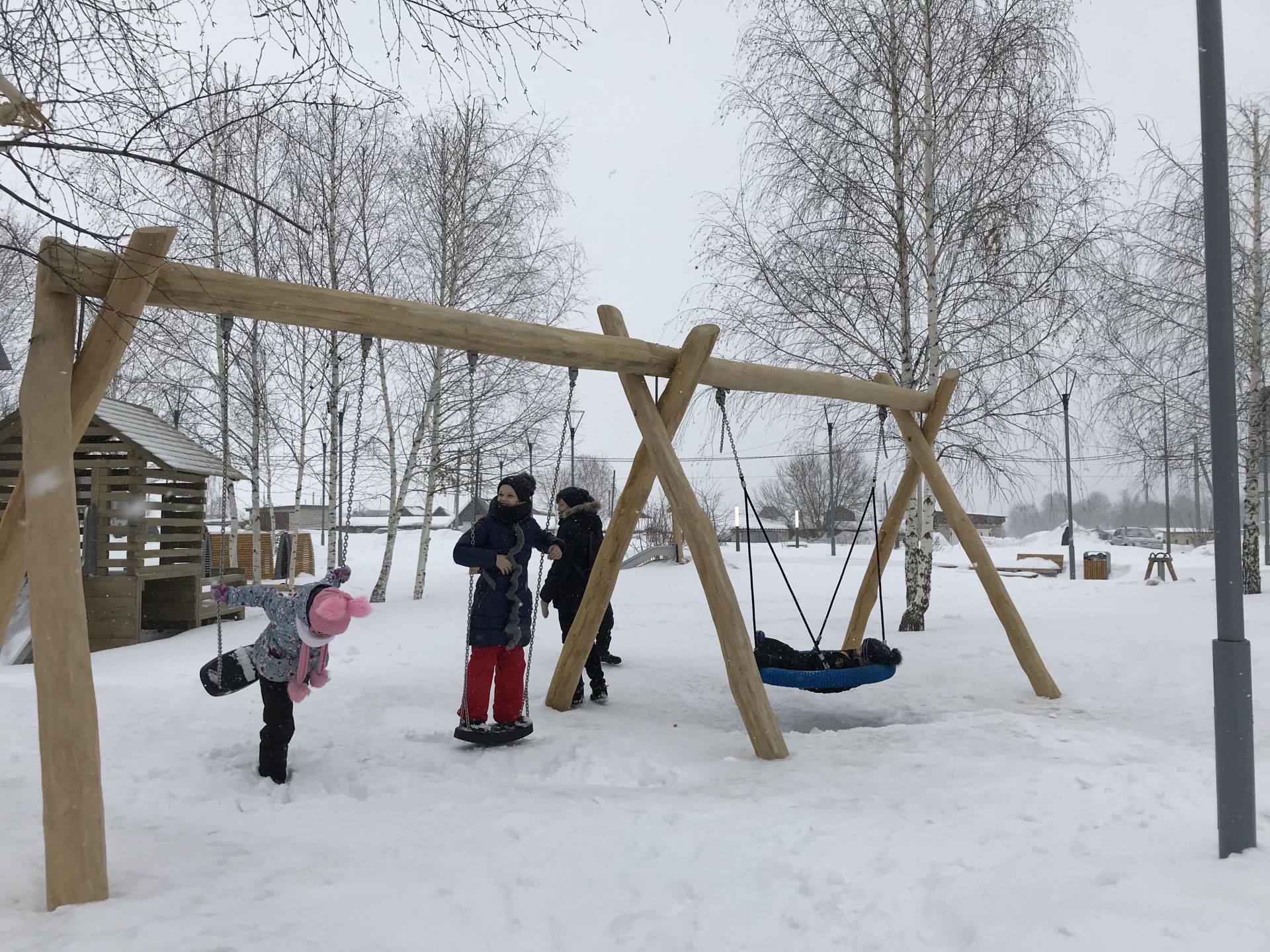 Метель и мороз Масленице не помеха