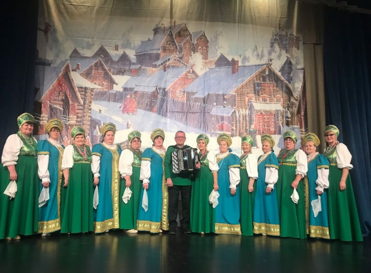В Молодежном центре состоялся творческий вечер фольклорного ансамбля «Сударушка»