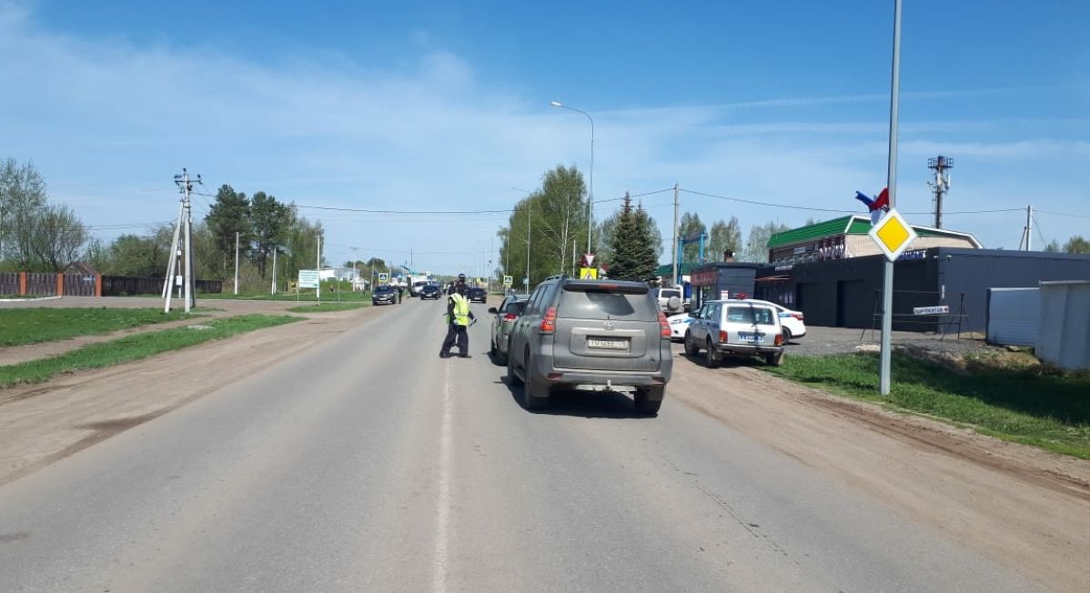 В Пестречинском районе усиливается контроль по проверке у водителей специальных справок и смс-пропусков 