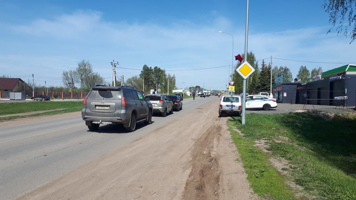 В Пестречинском районе усиливается контроль по проверке у водителей специальных справок и смс-пропусков 