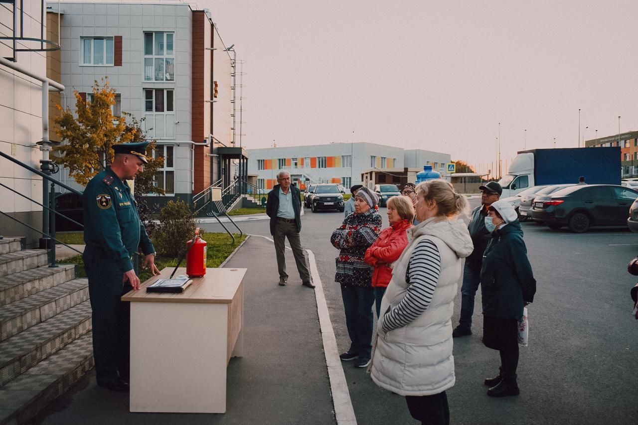 В Царево для жителей провели инструктаж по пожарной безопасности