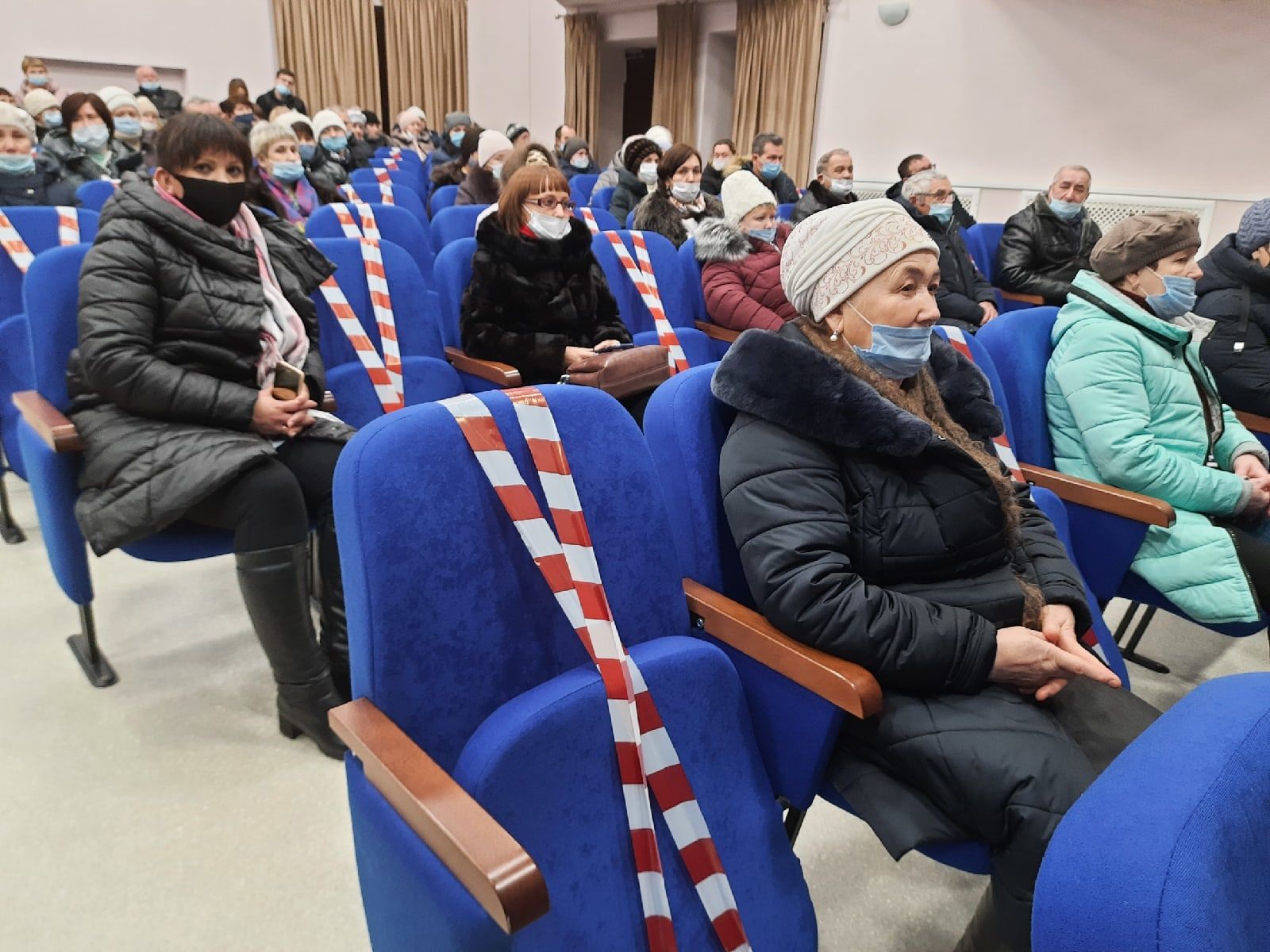 В Ленино-Кокушкино прошёл сход граждан