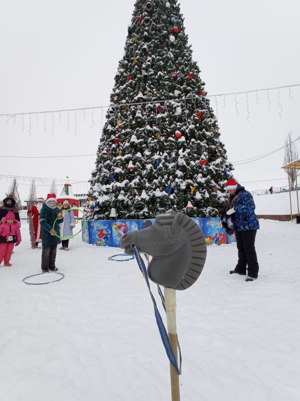 В Пестрецах сотрудники детского сада "Колокольчик" создали праздничную атмосферу
