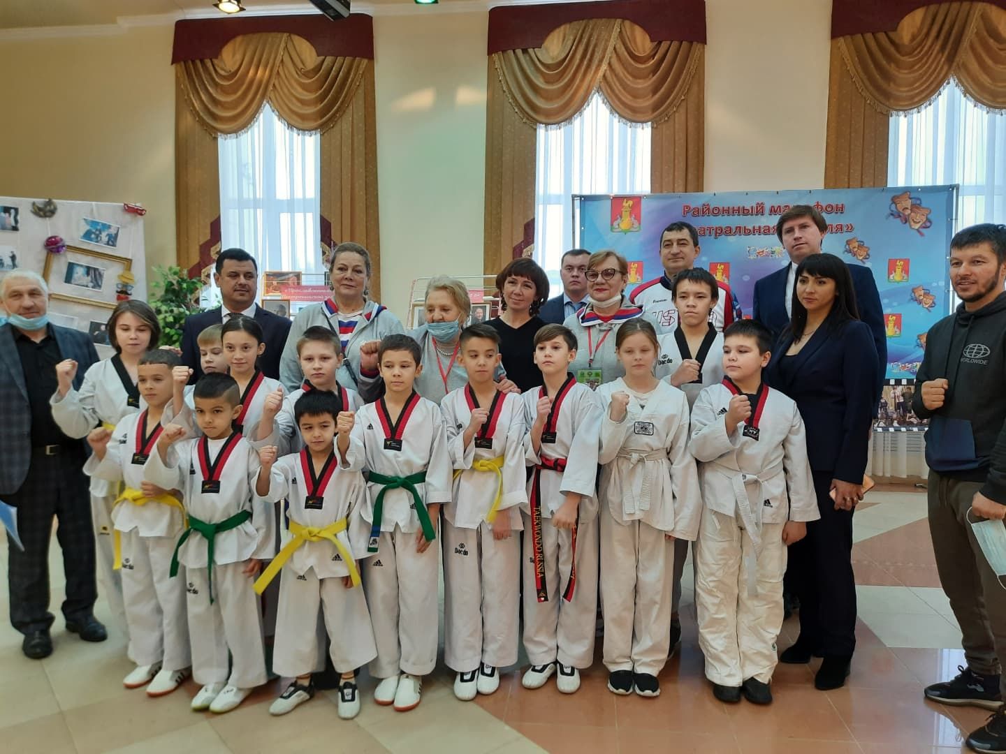 Питрәчтә Олимпия чемпионнарын каршы алдылар.
