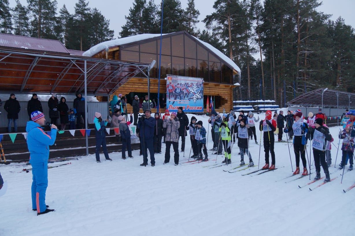 На старт "Лыжни России" вышли более 1500 пестречинцев