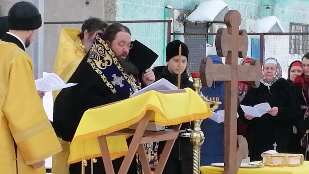 Сегодня заложили первый камень новой церкви в селе Кулаево