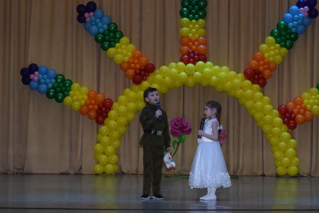 Шәле мәдәният йортында “Тургай” балалар бакчасында тәрбияләнүчеләр концерт куйды