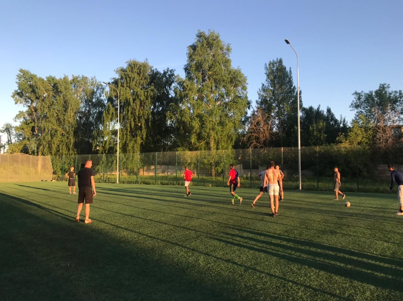 В селе Ленино Кокушкино состоялась товарищеская игра по мини-футболу