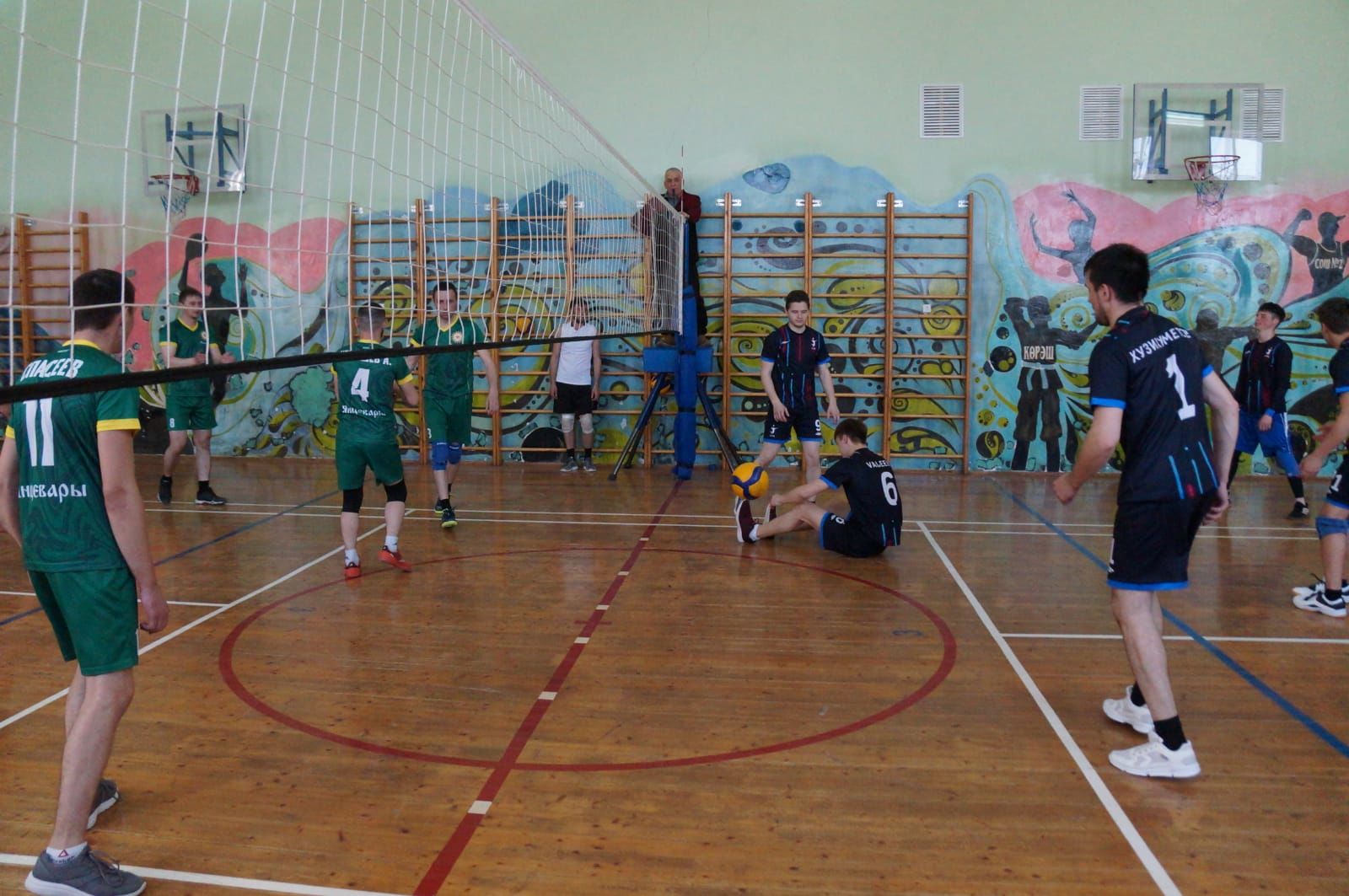 Шалинцы впервые стали чемпионами района по волейболу