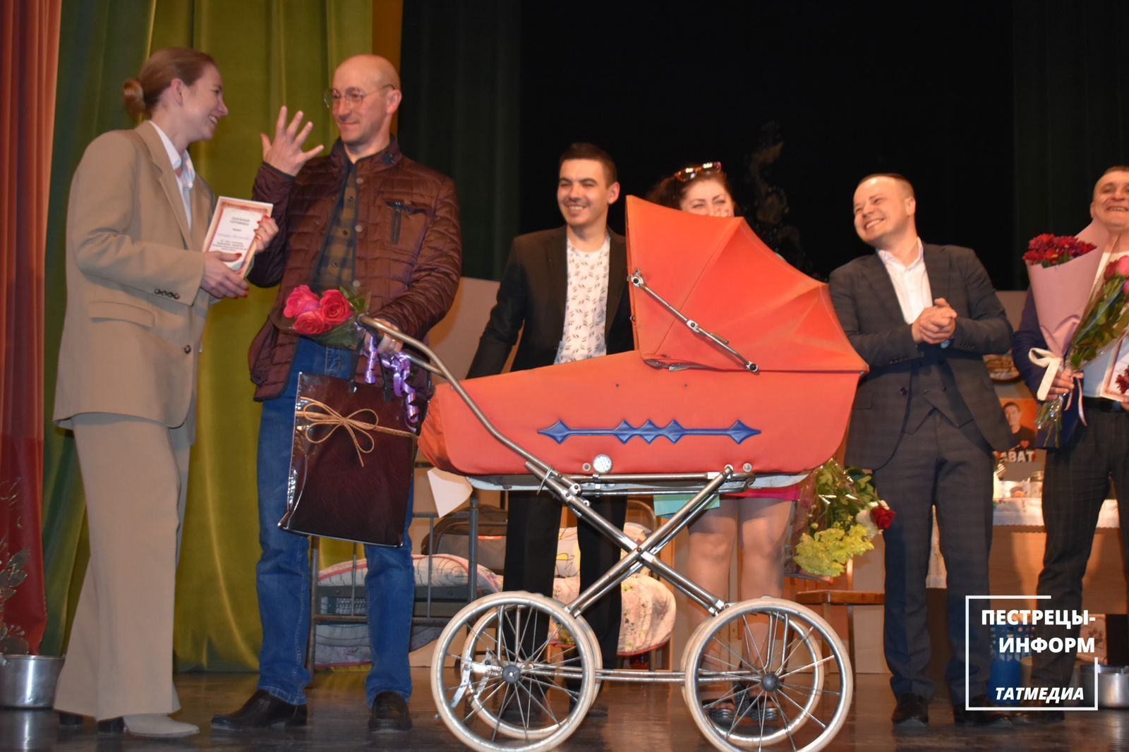 В Пестрецах театральная неделя завершилась церемонией награждения