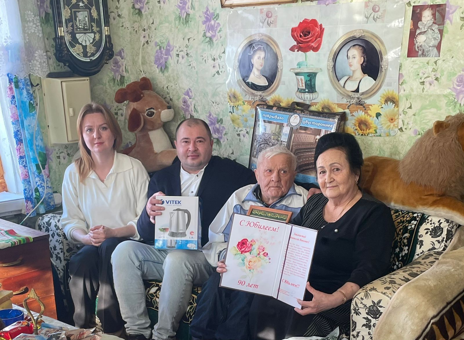 90 лет исполнилось ветерану труда из деревни Бутырки