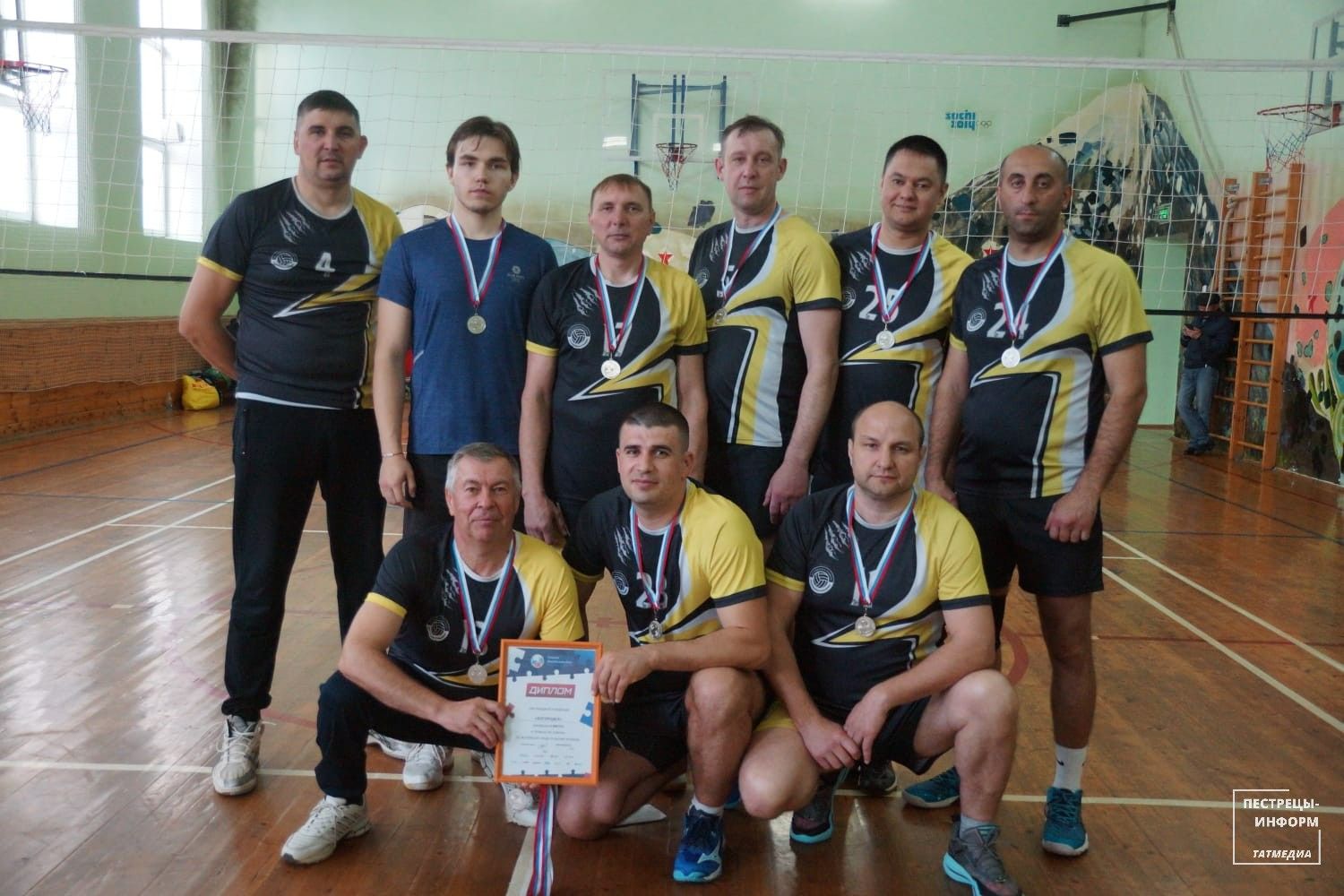 «Легион» стал четырёхкратным чемпионом района по волейболу