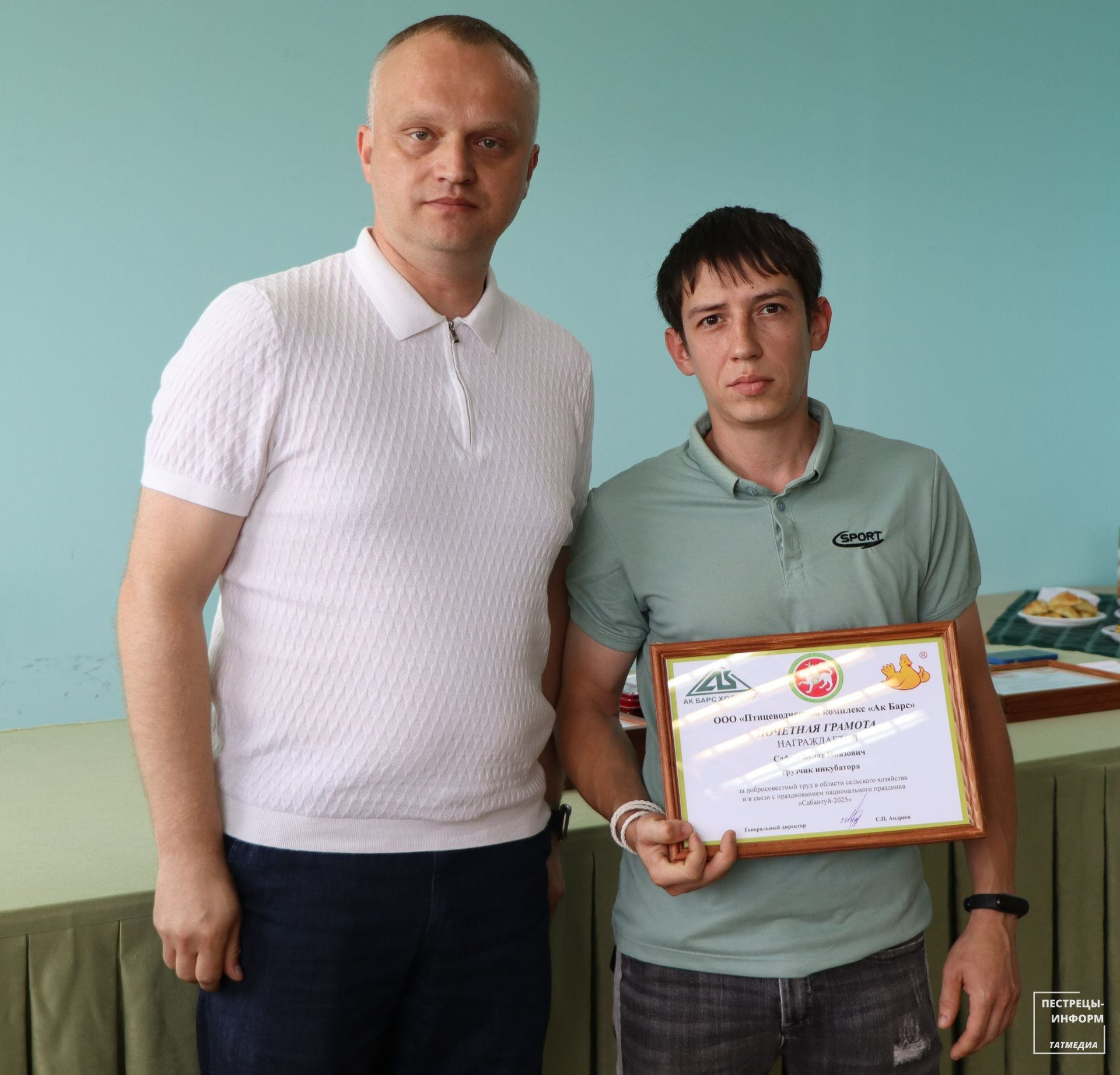 В Ленино-Кокушкино отметили передовиков Птицеводческого комплекса