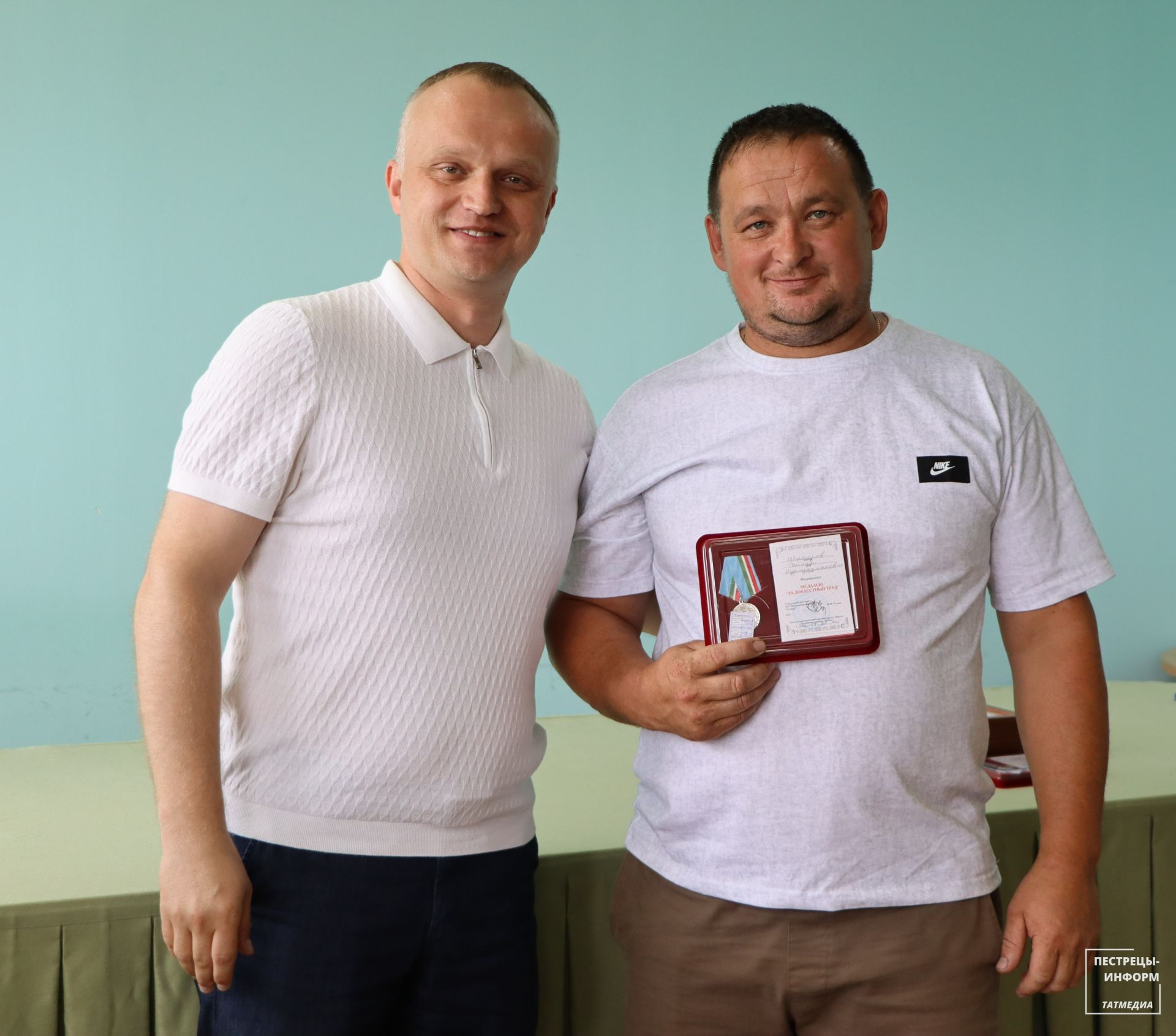 В Ленино-Кокушкино отметили передовиков Птицеводческого комплекса