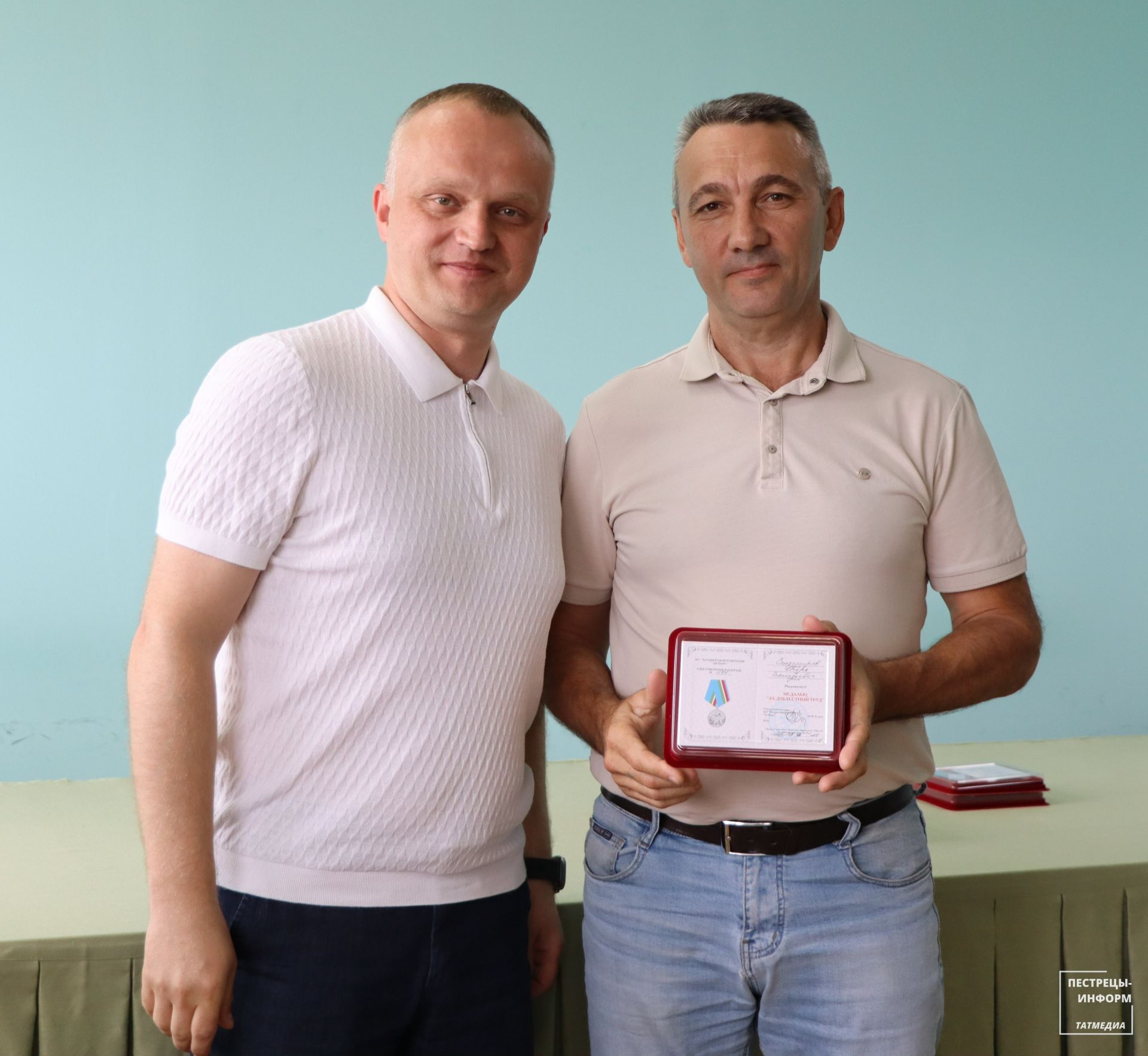 В Ленино-Кокушкино отметили передовиков Птицеводческого комплекса