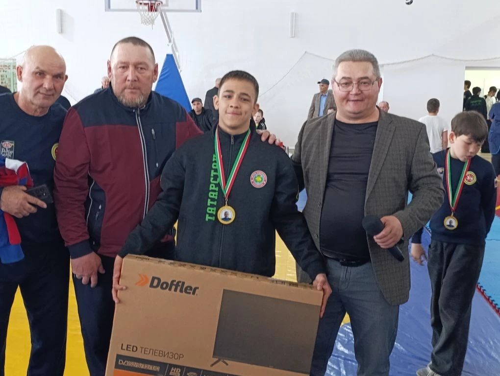 Стали известны победители турнира по национальной борьбе