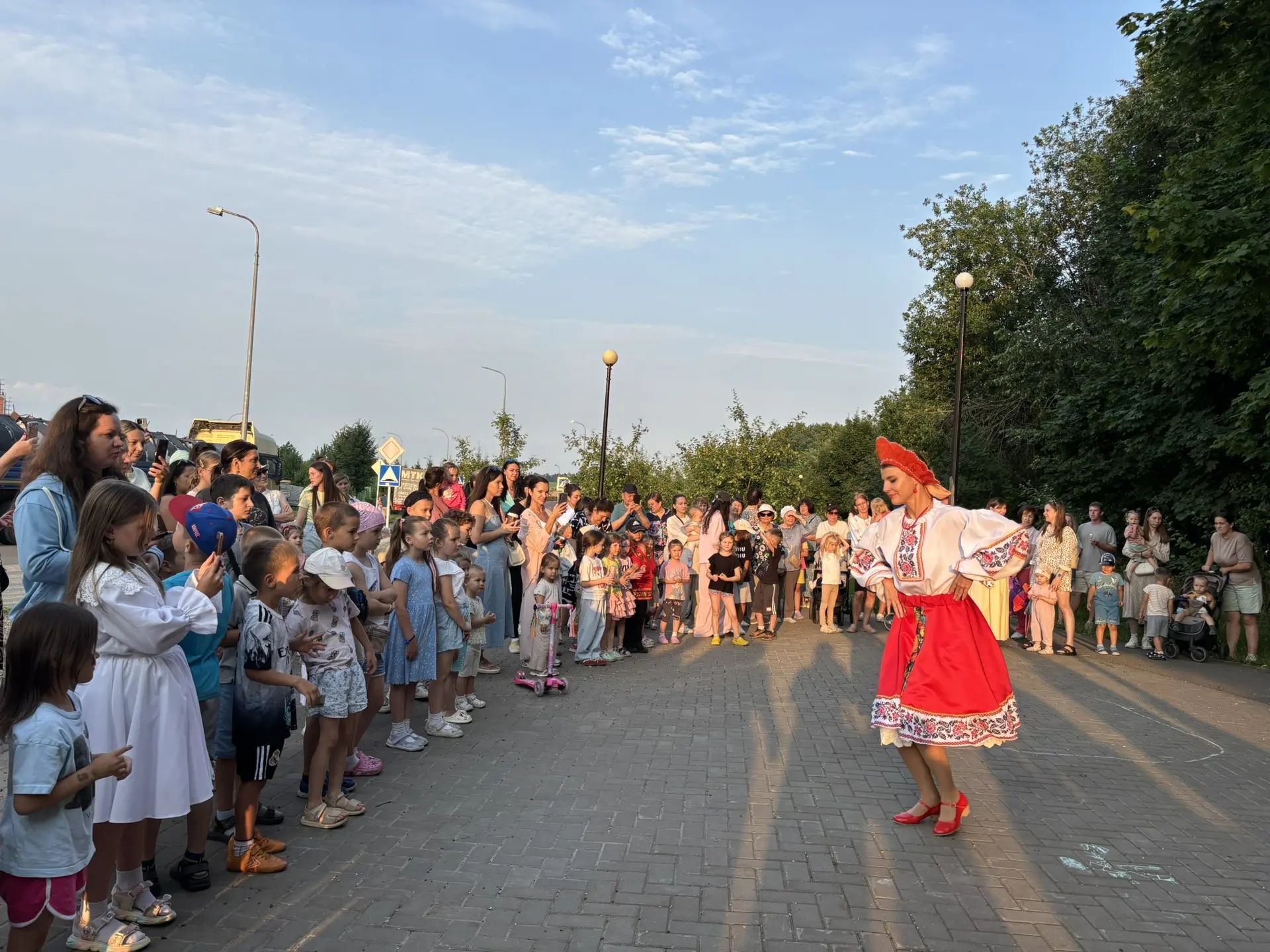 Инициативные жители провели праздник в ЖК «Царево»