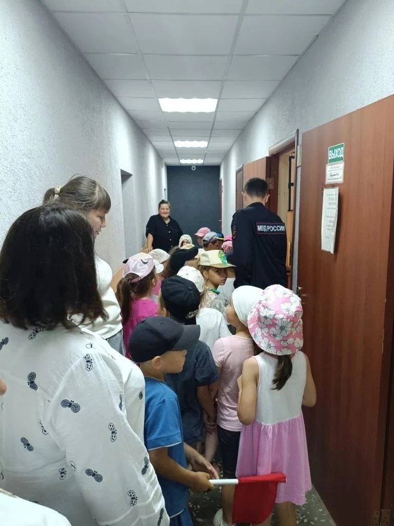 Воспитанники детсада «Колокольчик» побывали на экскурсии в пестречинской полиции