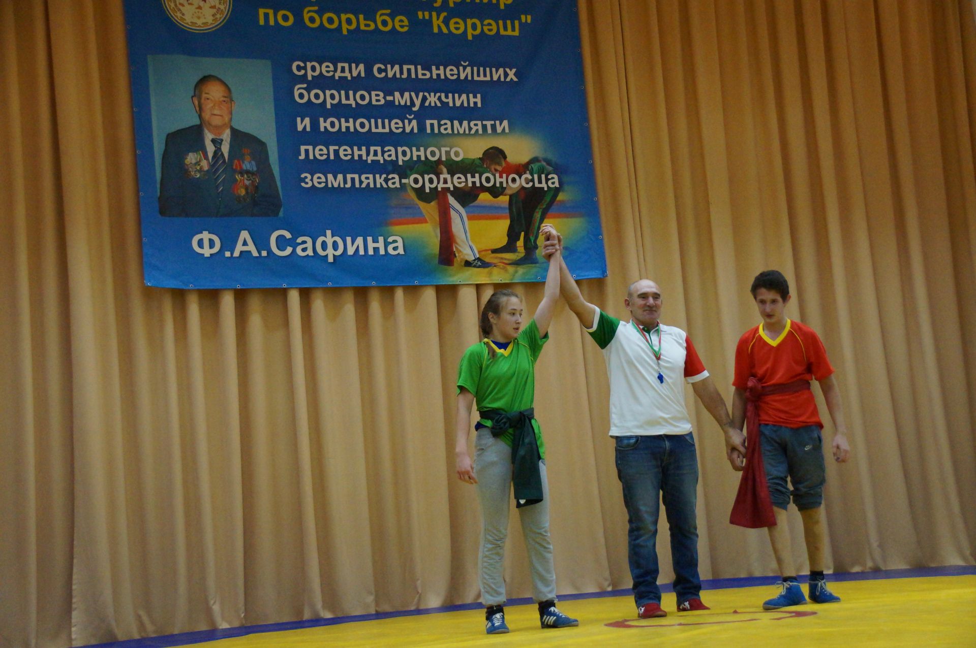 В Шалях прошел восьмой открытый турнир по борьбе «Корэш»