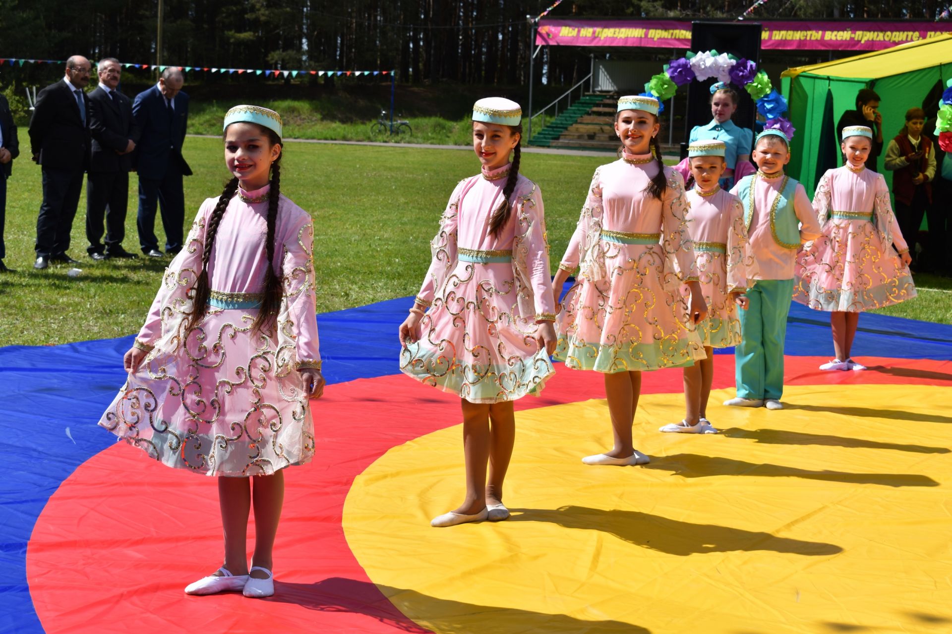 Борцы Татарстана соревнуются за лидерство в борьбе на поясах