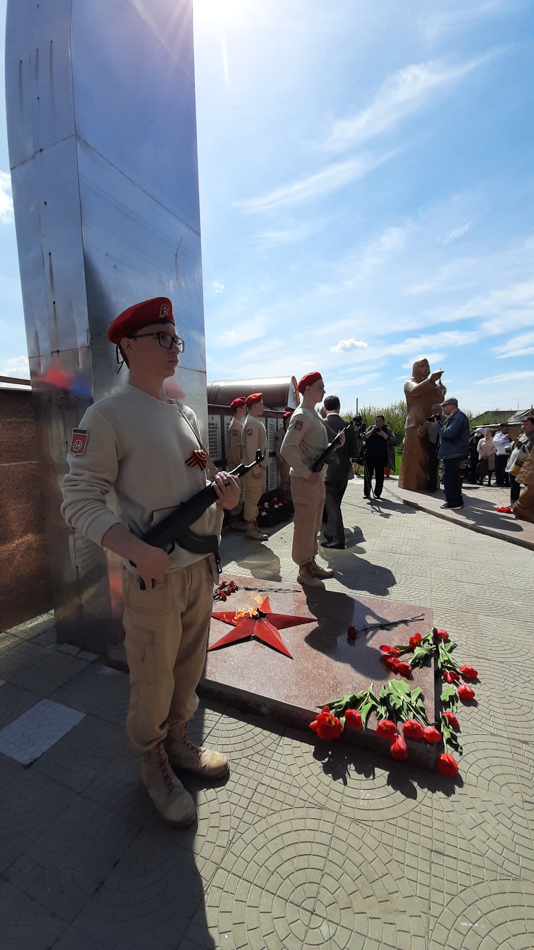 В Пестрецах прошел праздничный парад ко Дню Победы