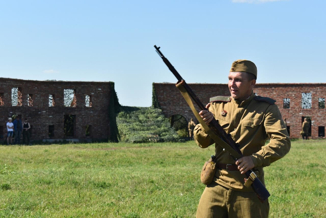 "Военные игры" Элбэдэн"