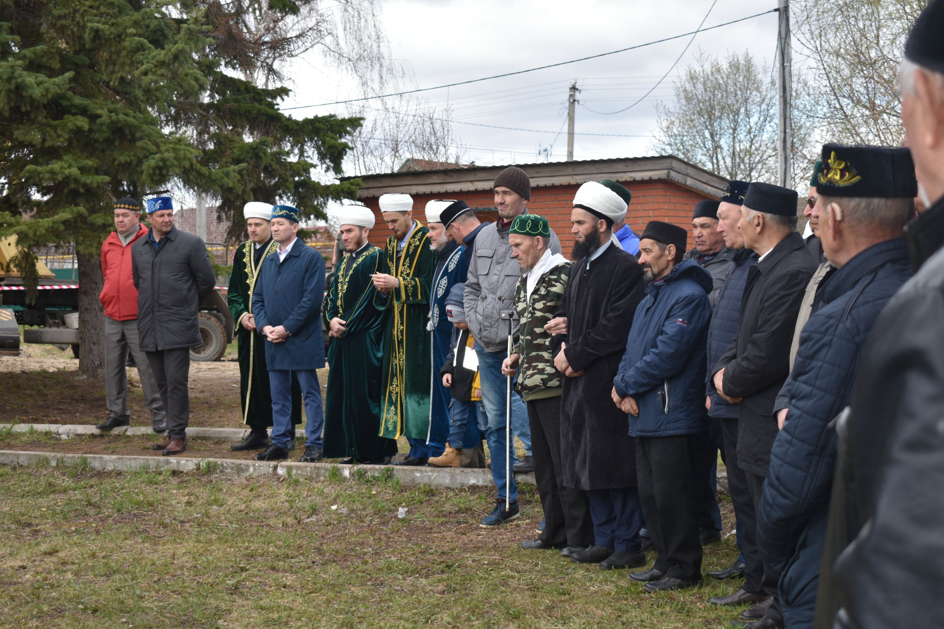 На мечеть «Сафар» в селе Богородское водружен полумесяц