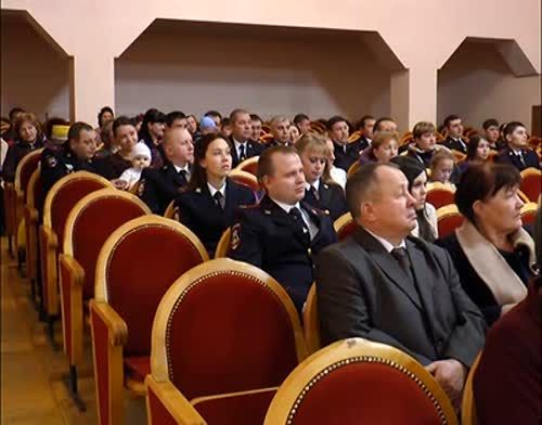  Пестречинских полицейских наградили почетными грамотами и медалями за отличие в службе 