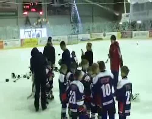 Пестречинские юные хоккеисты стали первыми в Заинске