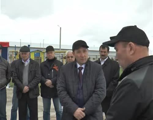 Премьер-министр Татарстана с рабочим визитом побывал Пестречинском районе (видео)