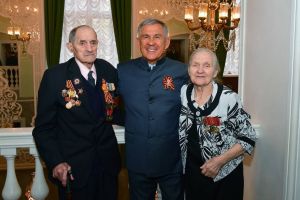 Раис Татарстана встретился с 98-летним ветераном войны из Новое Шигалеево