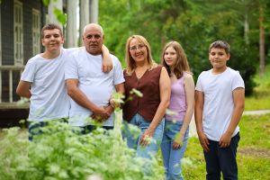 История семьи из села Пестрецы, где родительское тепло не зависит от родства по крови