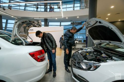 В РФ приняли закон, отменяющий двойное взимание НДС при перепродаже машин с пробегом