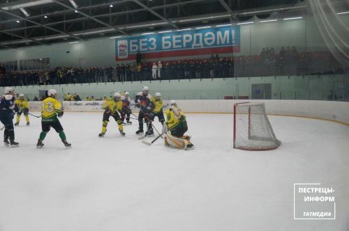 На пестречинском льду вновь разгромная победа