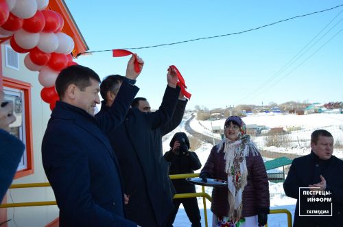 В Ковалях открыли модульный фельдшерско-акушерский пункт