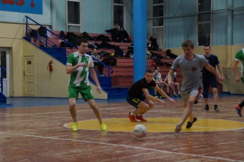 Пестречинский футзал: остается шесть туров