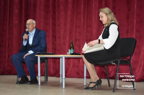 В Кряш-Серде прошла презентация сборника стихов Николая Александрова