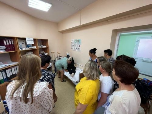 Пестречинцам рассказали, как безопасно перемещать маломобильных граждан