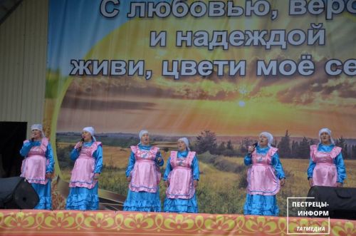 В сосновом бору прошел фестиваль «Пестречинские Зори»